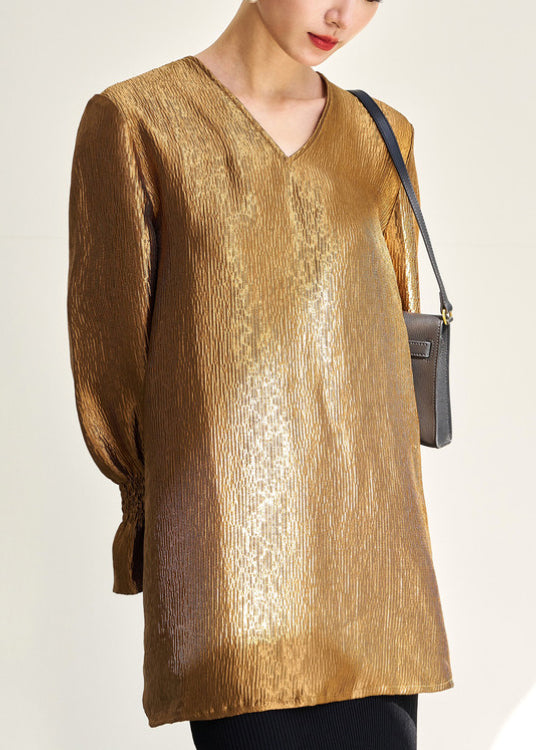 A Vintage Style Shirt with Delicate Timeless Details