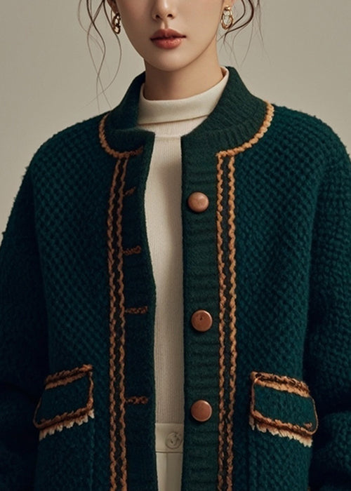 Elegantly Styled Coat for Everyday Wear