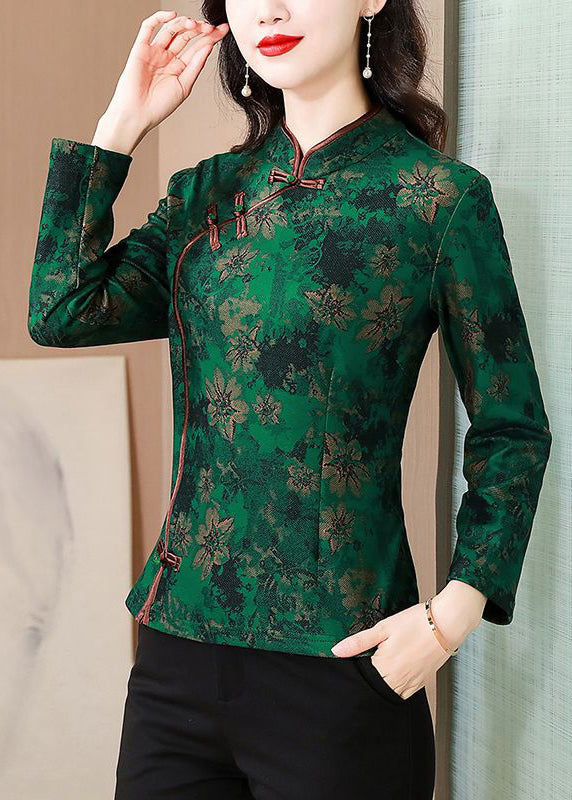 A Vintage Style Shirt with Delicate Timeless Details