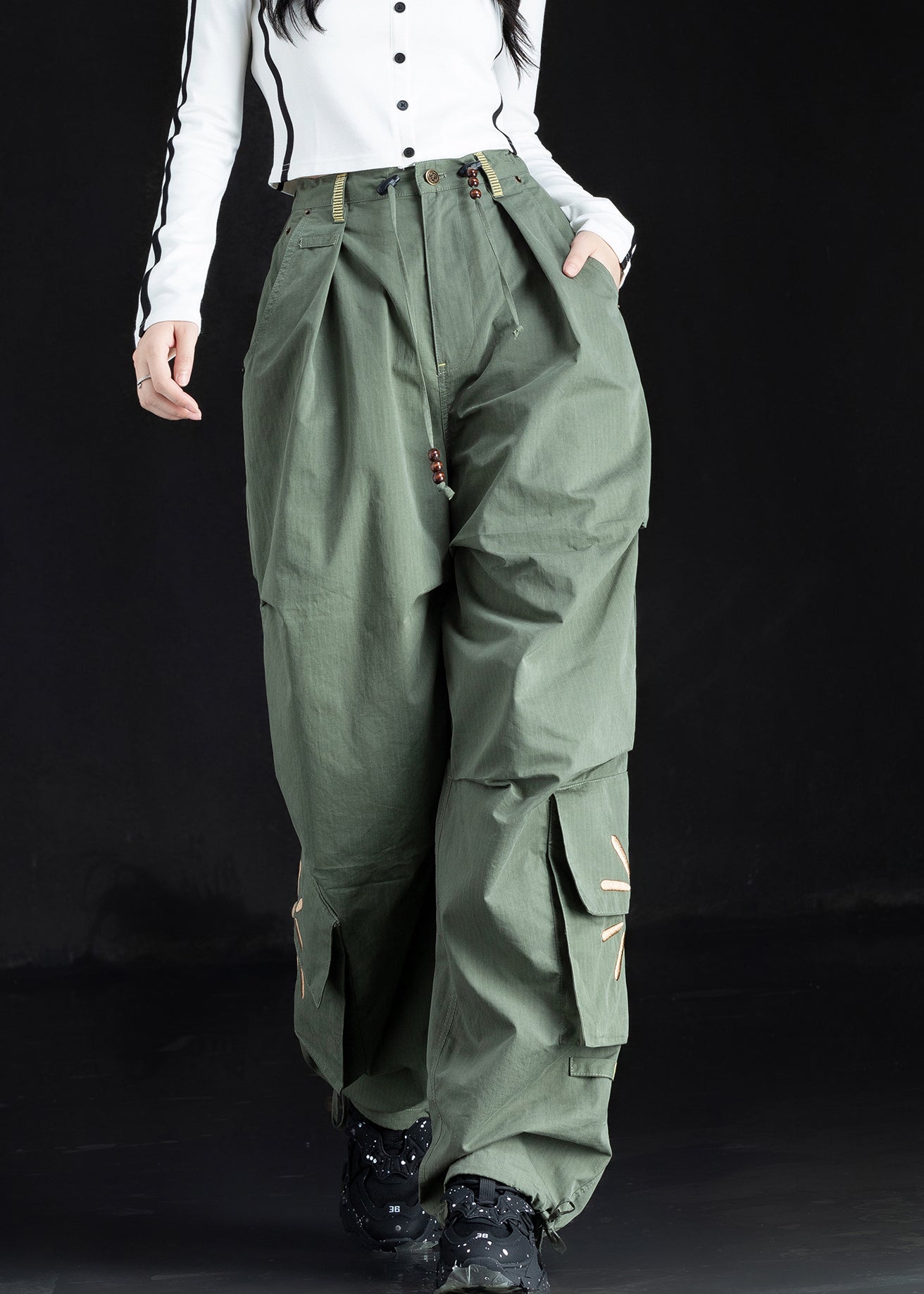 Polished Trousers with an Effortless Classic Look