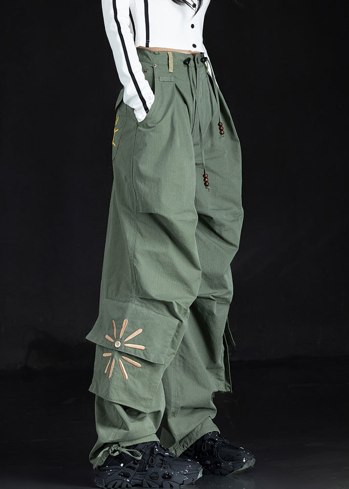Polished Trousers with an Effortless Classic Look