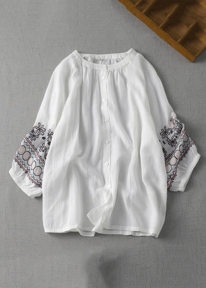 Elegantly Styled Shirt for Everyday Wear