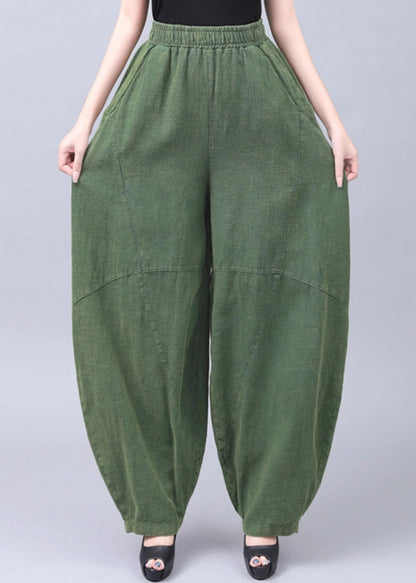 Well Tailored Pants with a Graceful Silhouette