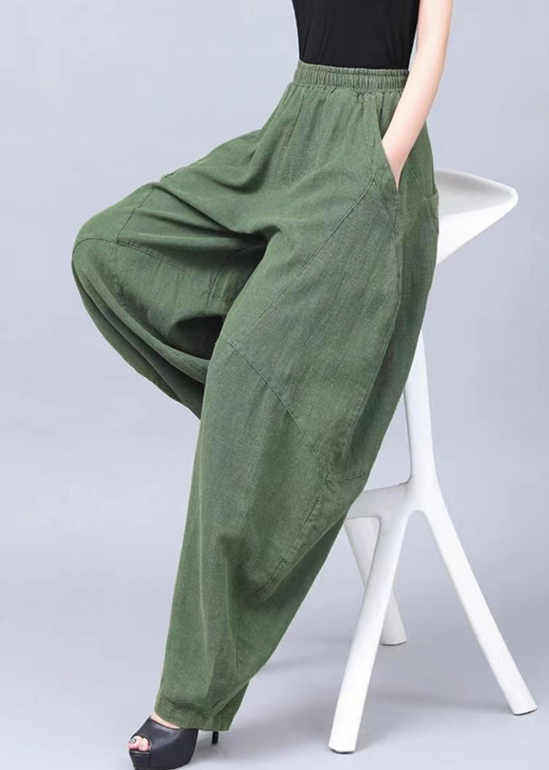 Well Tailored Pants with a Graceful Silhouette