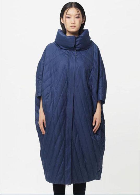 Well Tailored Coat with a Graceful Silhouette