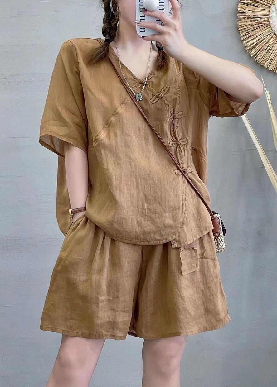 Well Tailored Garment with a Graceful Silhouette
