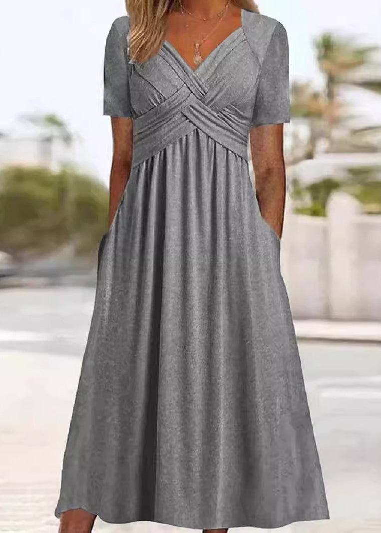 Gracefully Styled Dress for Any Occasion