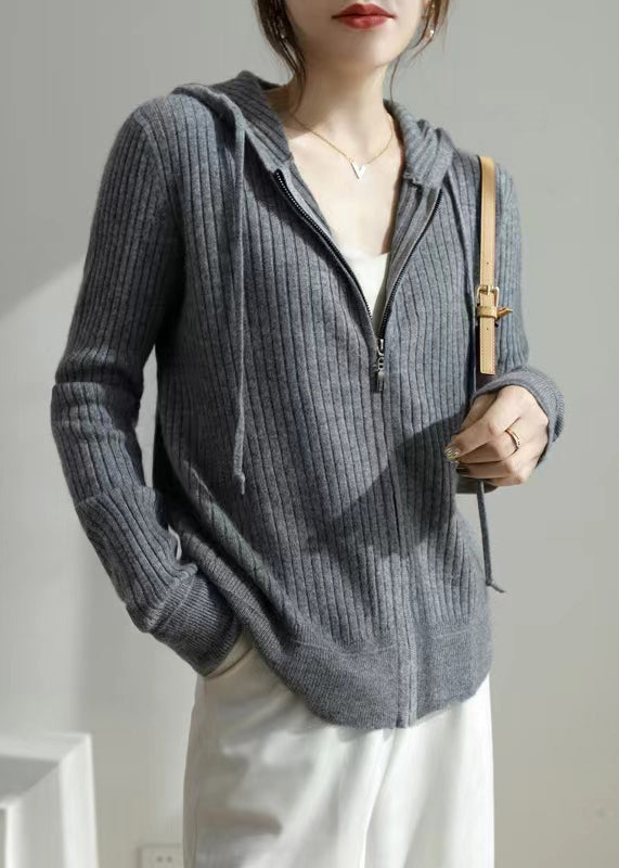 Gracefully Styled Coat for Any Occasion
