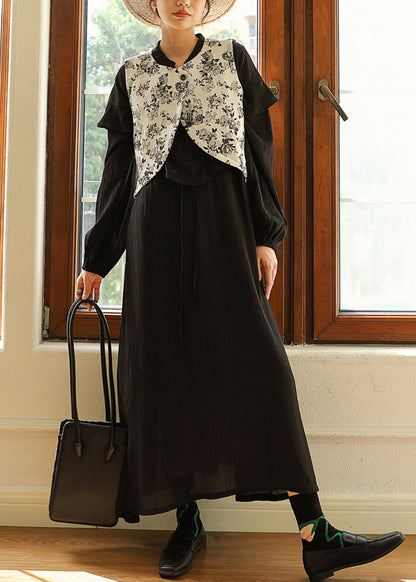 Effortlessly Elegant Dress with a Timeless Design