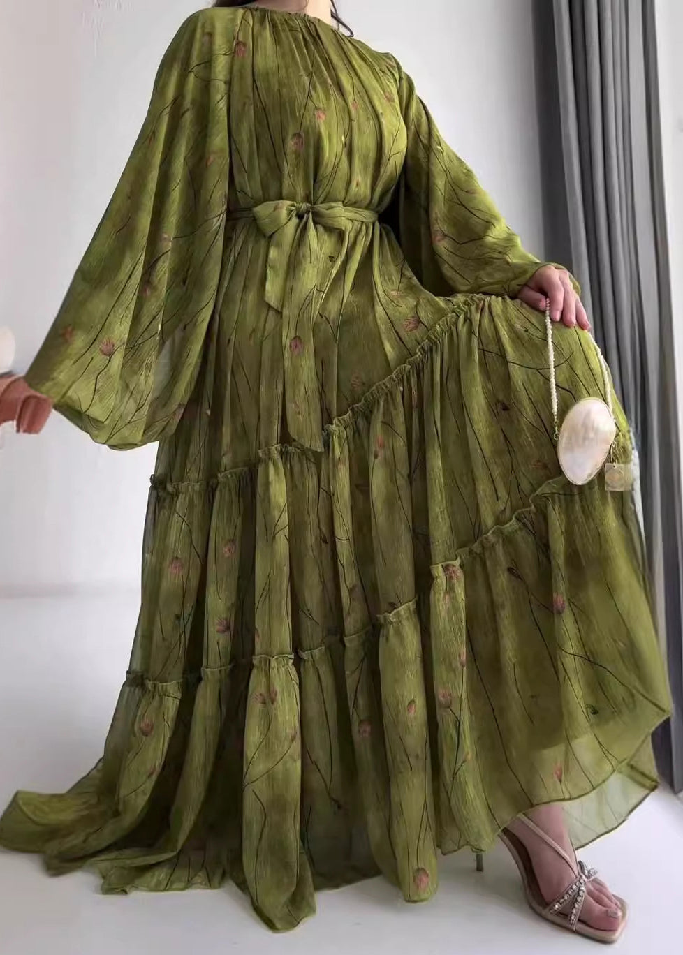 Classic Vintage & Enduringly Stylish Dress