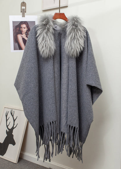 Well Tailored Cardigan with a Graceful Silhouette