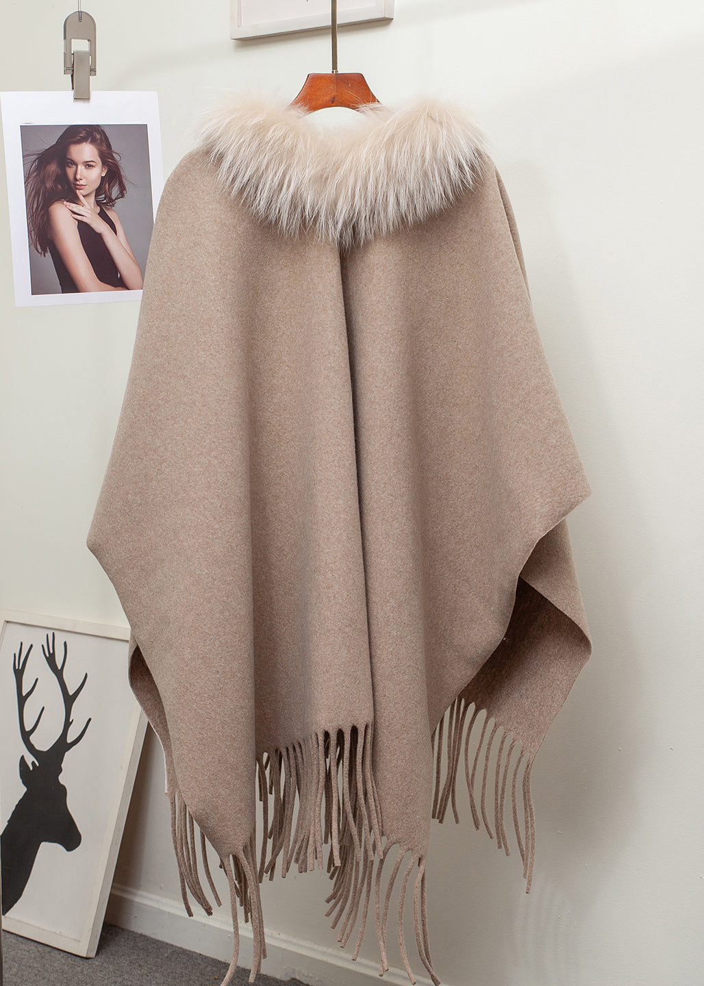 Well Tailored Cardigan with a Graceful Silhouette