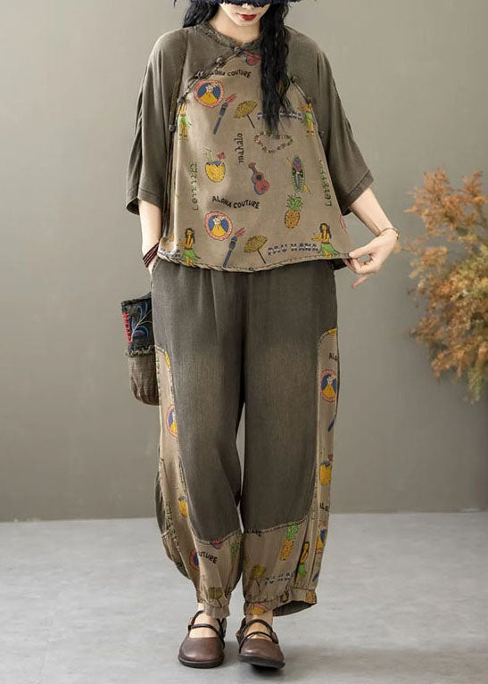 Gracefully Styled Garment for Any Occasion