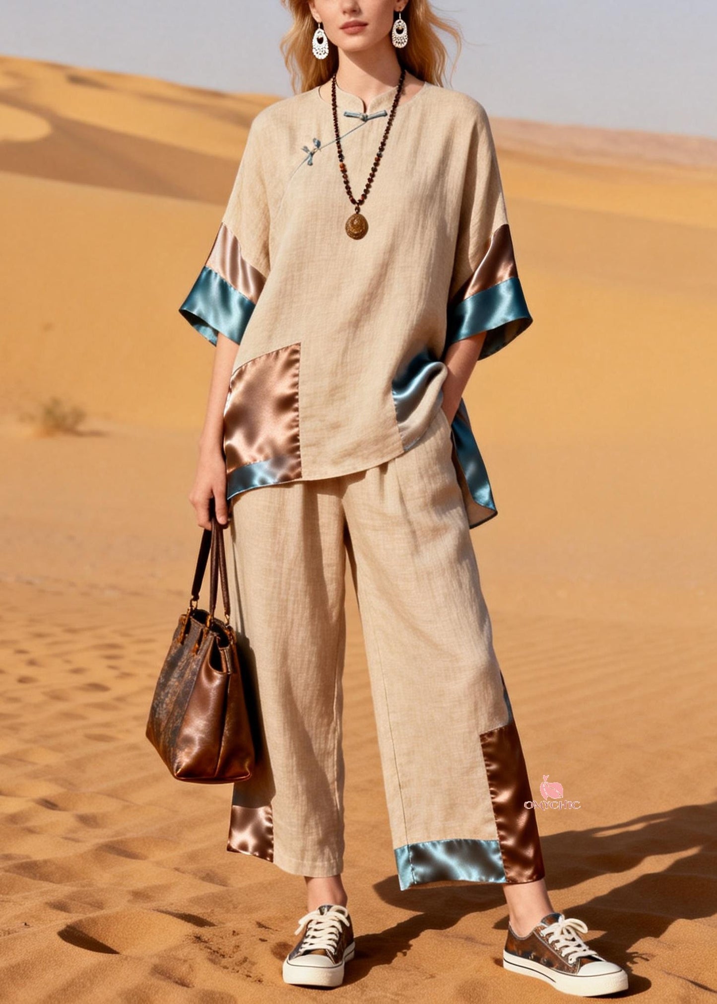 Effortlessly Elegant Garment with a Timeless Design