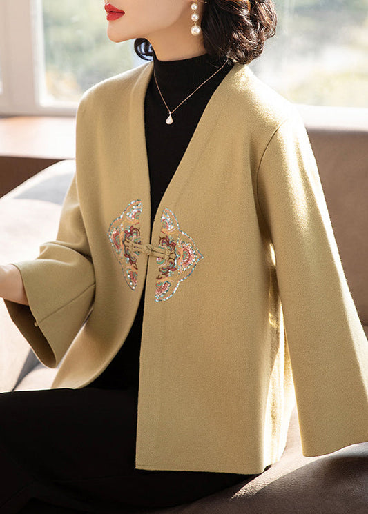 Sophisticated Coat with a Clean Classic Look