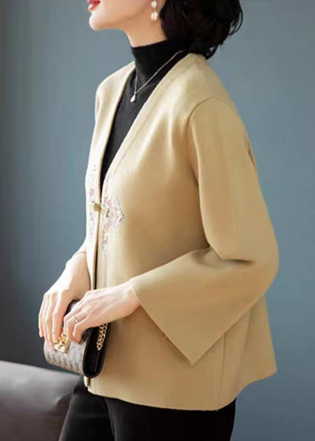 Sophisticated Coat with a Clean Classic Look