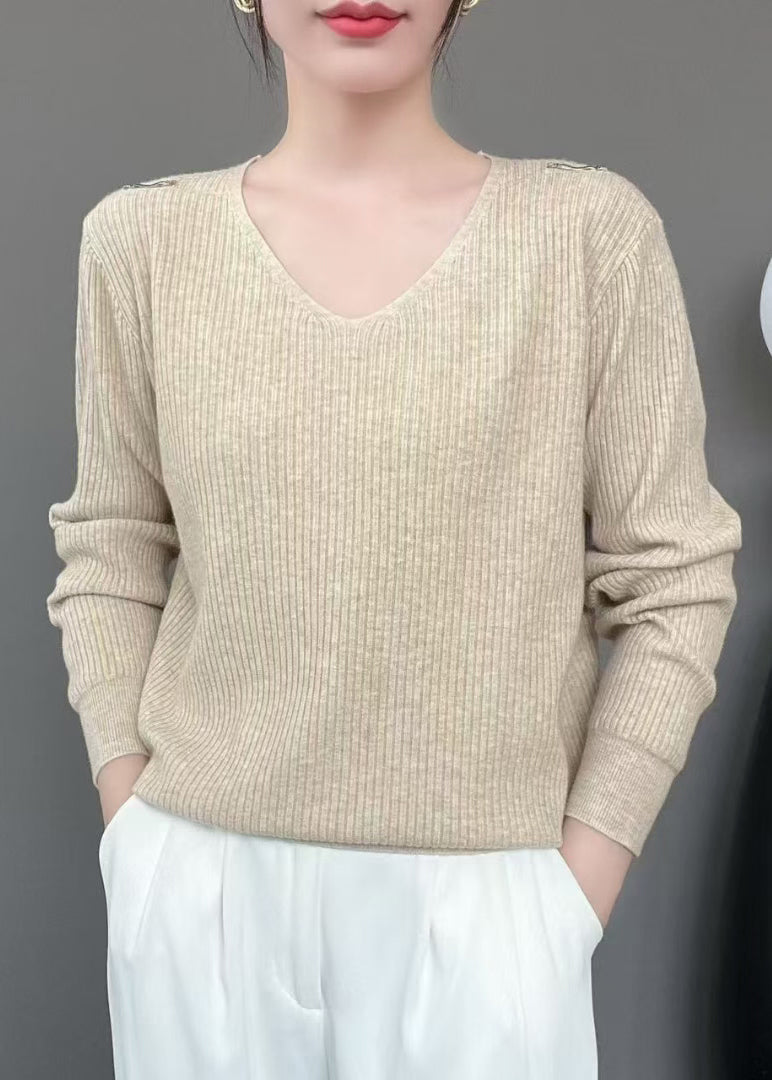 Beautifully Crafted Sweater in a Classic Style