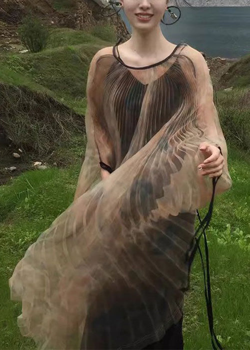 Beautifully Finished Garment in a Timeless Design