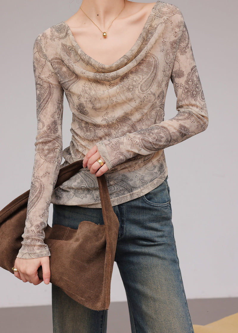 A Vintage Style T-Shirt with Delicate Timeless Details