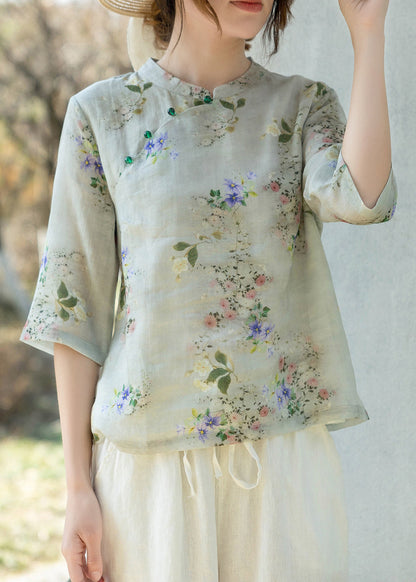 Polished Blouse with an Effortless Classic Look