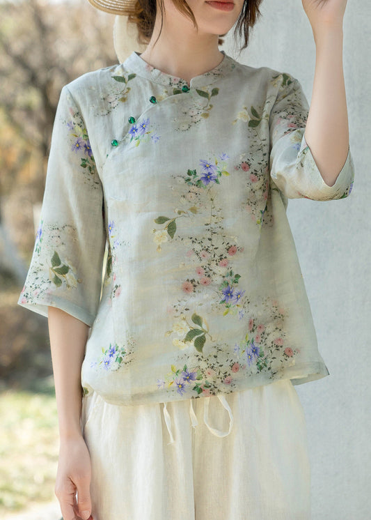 Polished Blouse with an Effortless Classic Look