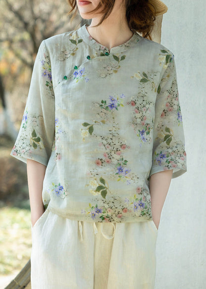Polished Blouse with an Effortless Classic Look
