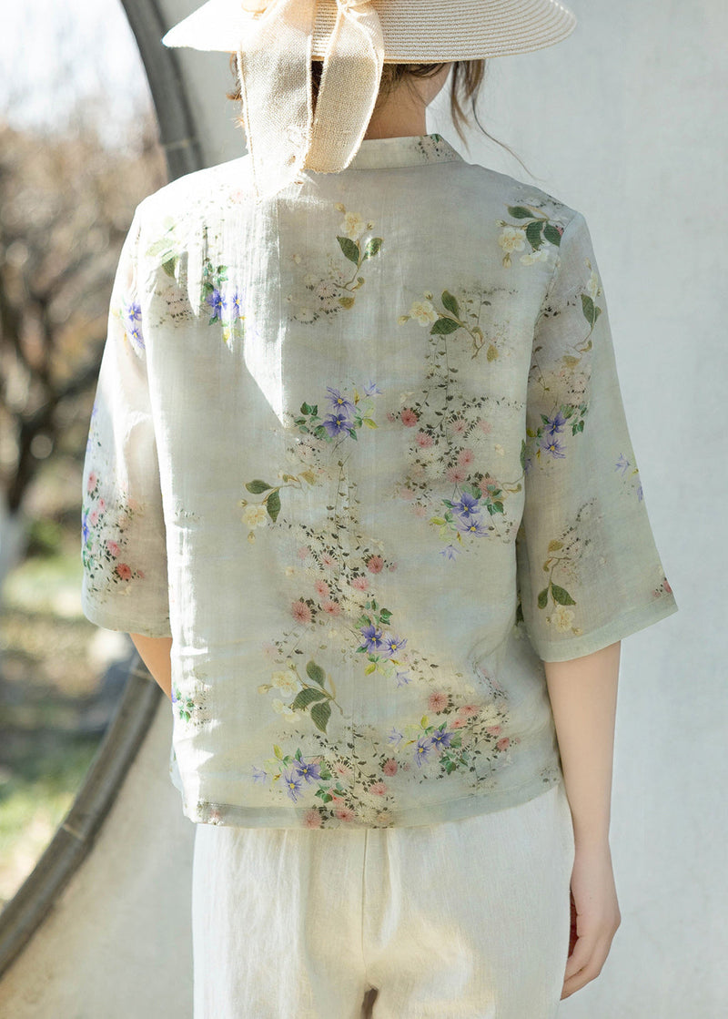 Polished Blouse with an Effortless Classic Look