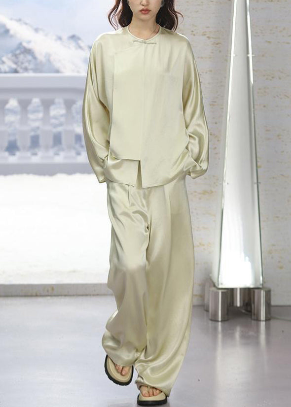 Beautifully Finished Garment in a Timeless Design