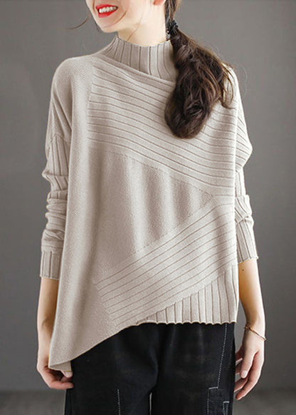 Classic Vintage Sweater with a Flattering Fit