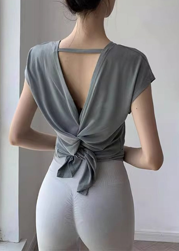 Effortlessly Elegant Top with a Timeless Design