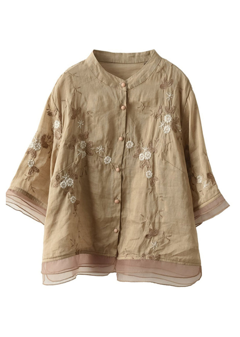 Classic Vintage Shirt with a Flattering Fit