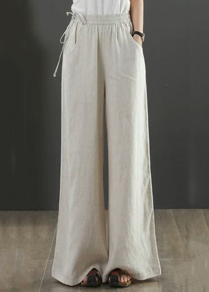 Well Tailored Pants with a Graceful Silhouette