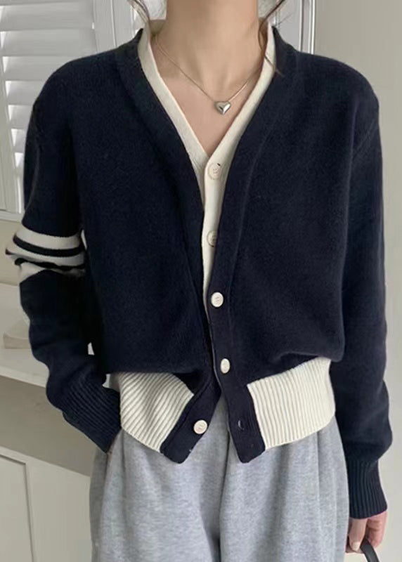 Gracefully Styled Coat for Any Occasion