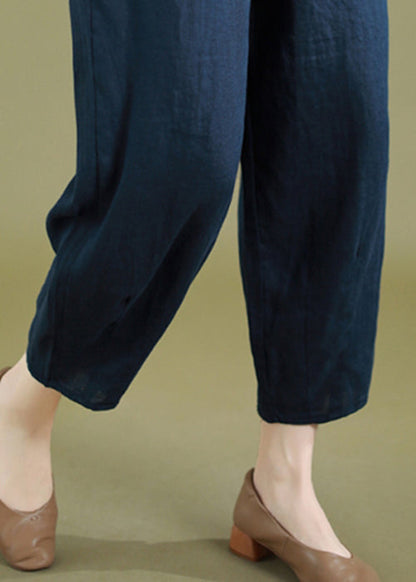 Effortlessly Elegant Pants with a Timeless Design