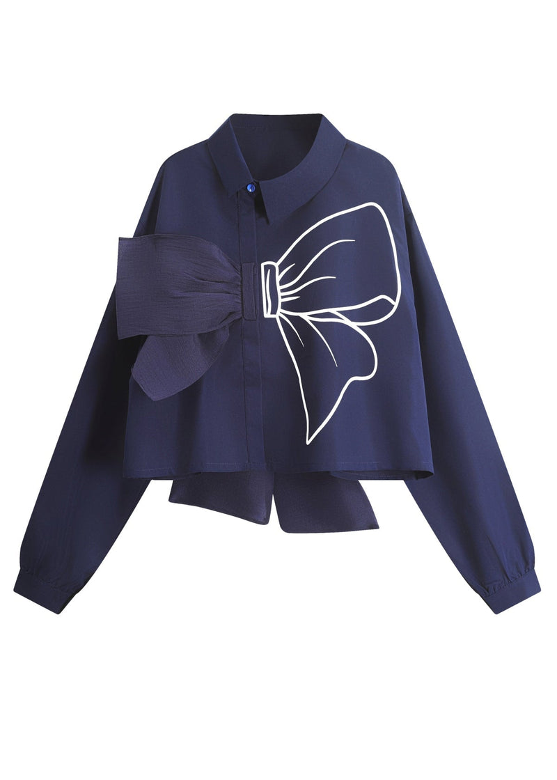 Well Tailored Blouse with a Graceful Silhouette