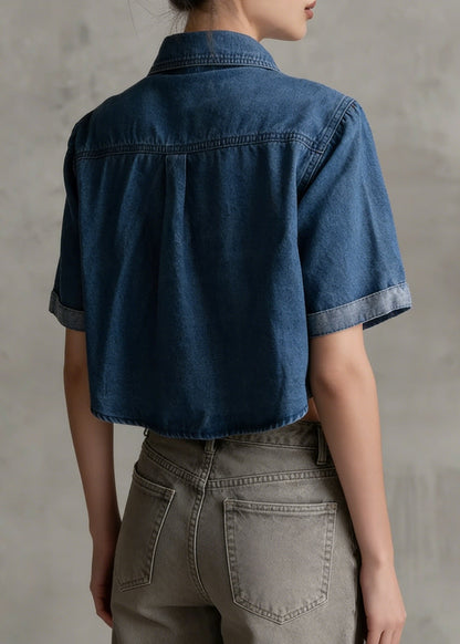 Effortlessly Elegant Shirt with a Timeless Design