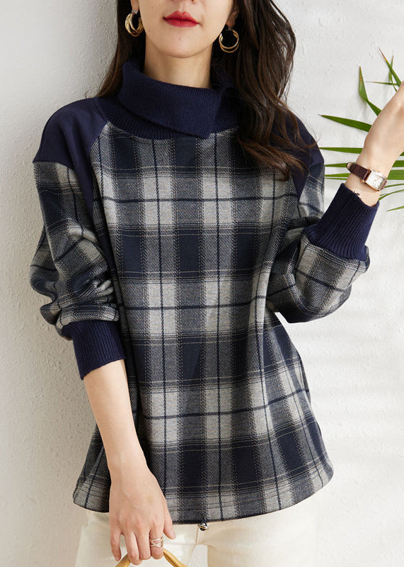 A Vintage Style Top with Delicate Timeless Details