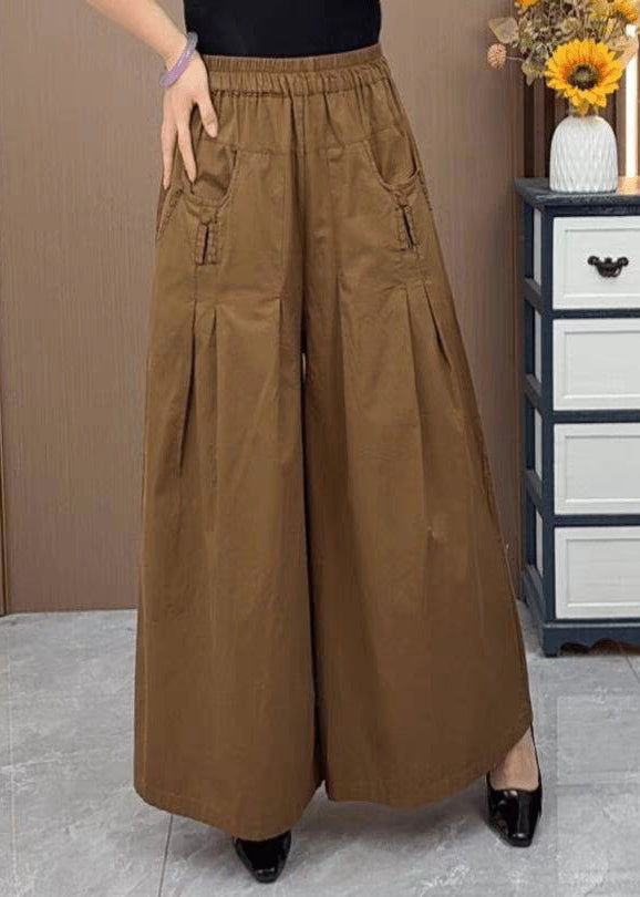 Effortlessly Elegant Pants with a Timeless Design