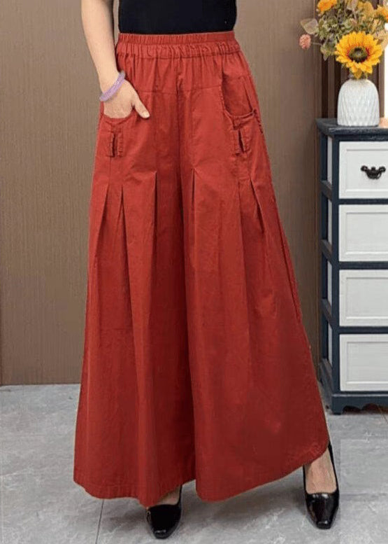 Effortlessly Elegant Pants with a Timeless Design