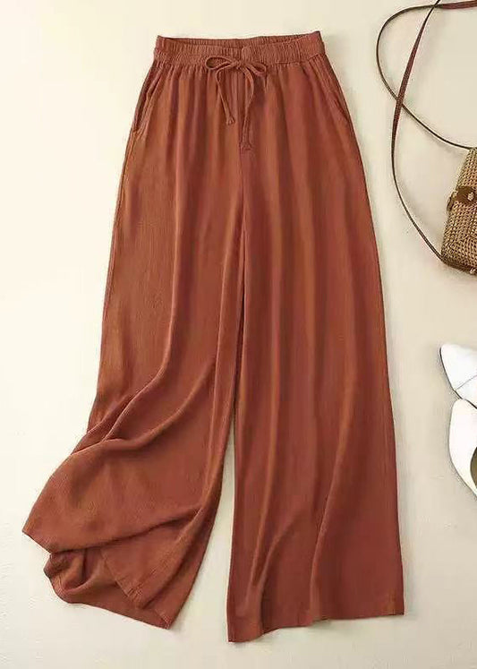 Effortlessly Elegant Pants with a Timeless Design