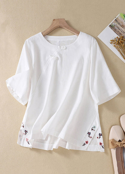 Well Tailored Shirt with a Graceful Silhouette