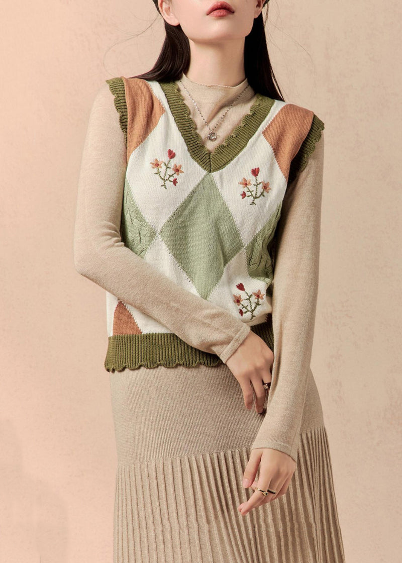 Beautifully Finished Garment in a Timeless Design
