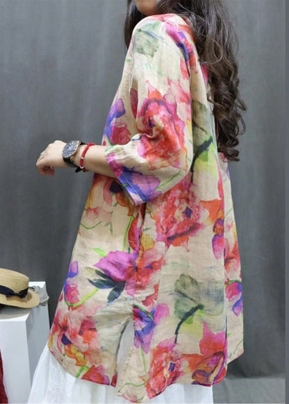Well Tailored Blouse with a Graceful Silhouette