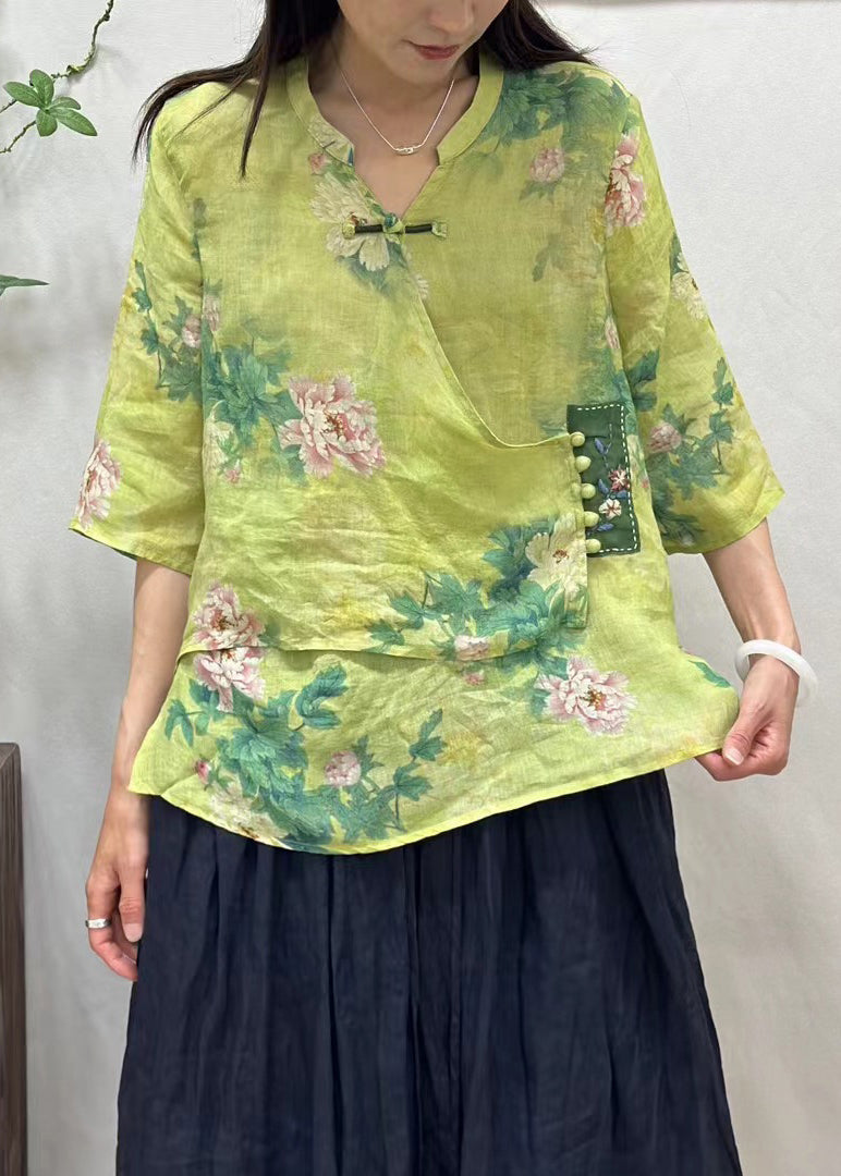 Elegantly Styled Shirt for Everyday Wear
