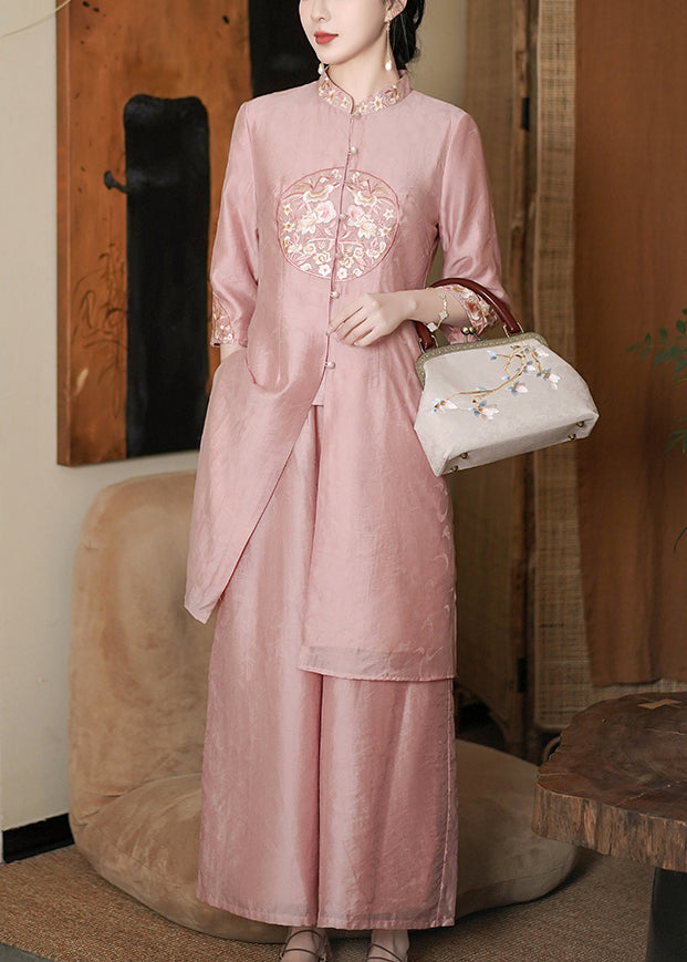 Gracefully Styled Garment for Any Occasion