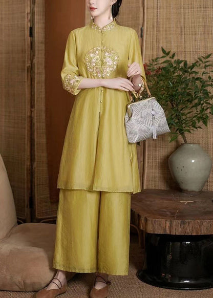 Gracefully Styled Garment for Any Occasion
