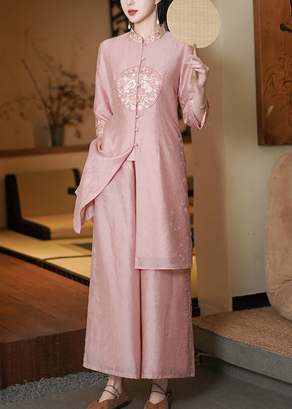Gracefully Styled Garment for Any Occasion