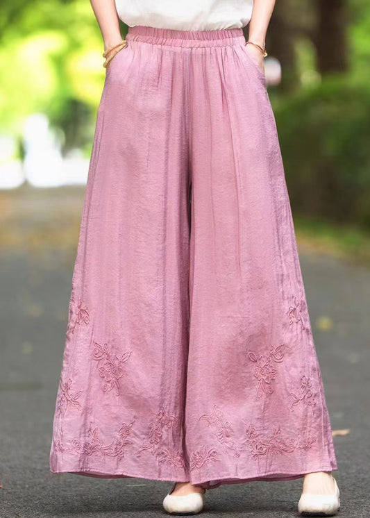 A Vintage Style Pants with Delicate Timeless Details