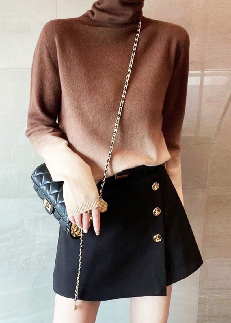 Gracefully Styled Top for Any Occasion