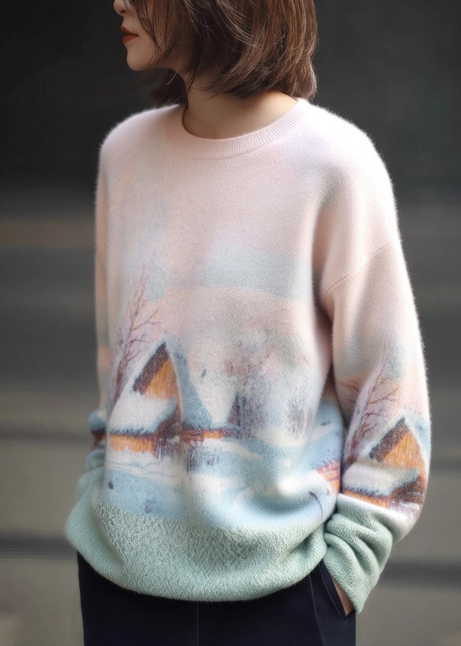 Classic Vintage Sweater with a Flattering Fit